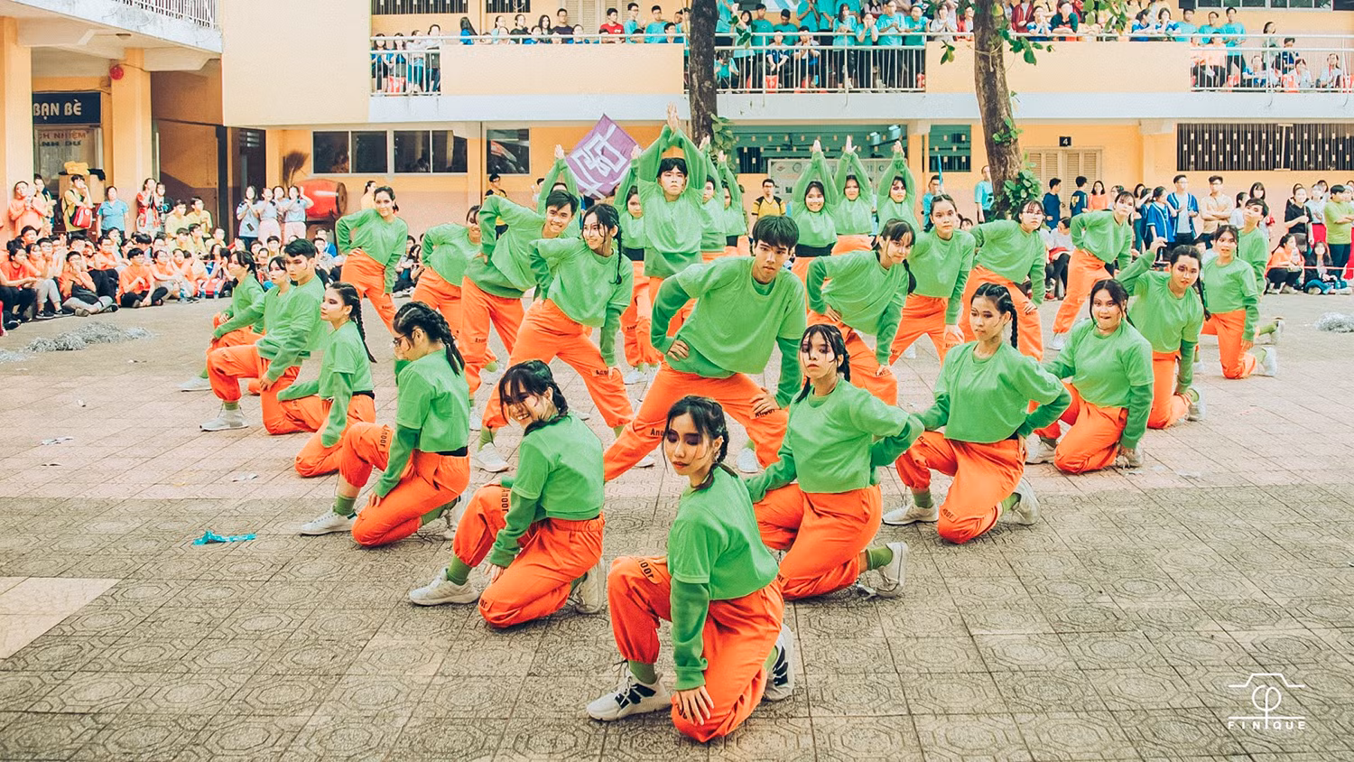 Ngôi trường trong mơ THPT Nguyễn Thượng Hiền (TP.HCM): Nắng Thượng Hiền - Nhớ thương hoài ảnh 2
