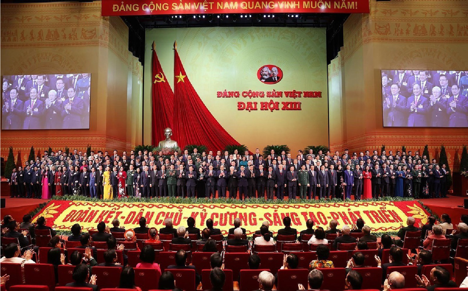 Nhìn lại 8 ngày Đại hội lần thứ XIII của Đảng ảnh 13