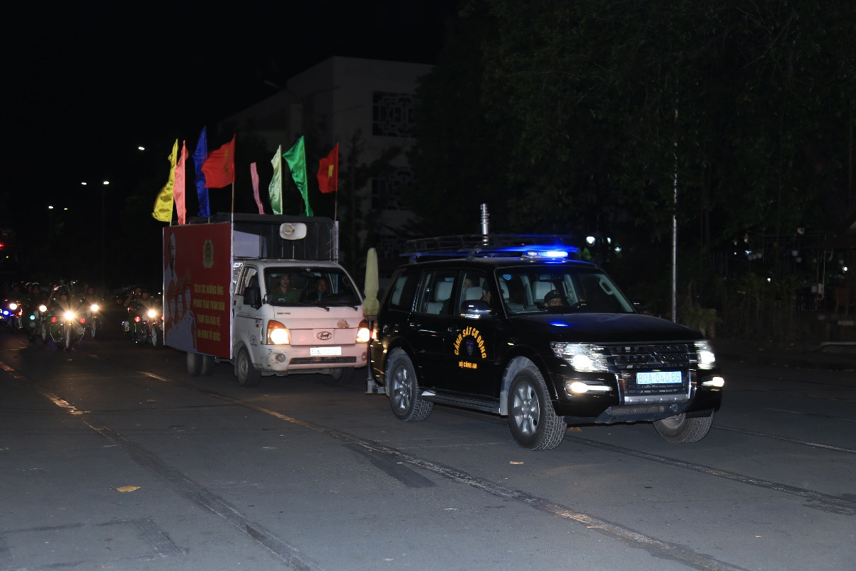 Công an tỉnh Đồng Nai xử lý cán bộ, quyết tâm lập lại trật tự trên địa bàn ảnh 5