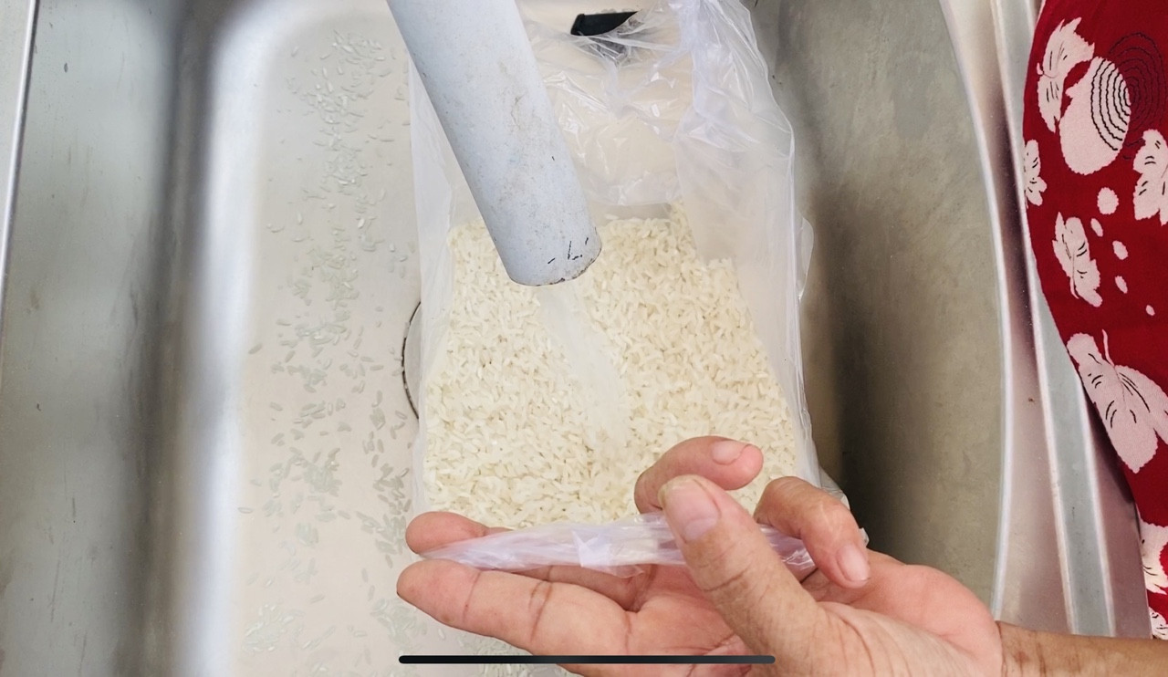 Cha đẻ bật mí về 'ATM gạo' và ước mơ xuất ngoại ảnh 12