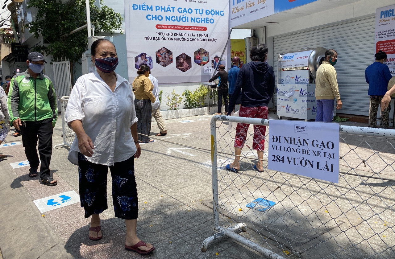 Cha đẻ bật mí về 'ATM gạo' và ước mơ xuất ngoại ảnh 15