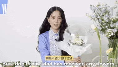 Chỉ bằng một câu trả lời, Jisoo khiến netizen đồng loạt cảm thán: “Đã xinh đẹp còn thông minh” ảnh 1