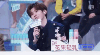 Thái Từ Khôn bất ngờ hóa nam thần ngọt ngào ấm áp của “Thanh Xuân Có Bạn 2” ảnh 8