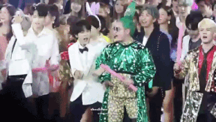 Jin (BTS) đâu chỉ có ngoại hình đạt chuẩn visual, mà trái tim còn đẹp hơn ảnh 3