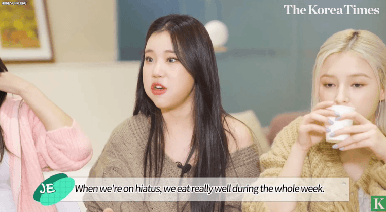 Cùng ăn uống khi lên hình nhưng vì đâu JooE bị chê còn Nancy lại được khen hết lời? ảnh 4