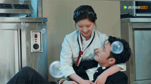 Chỉ vì một tình tiết vô lý này, phim mới của Triệu Lộ Tư bị chê “ngớ ngẩn vô địch” ảnh 3