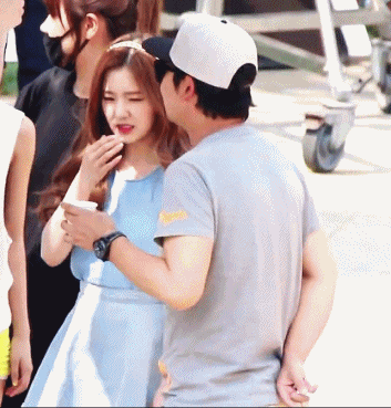 Tham khảo Irene (Red Velvet) cách giữ được vẻ thanh lịch khi gặp phải thứ bạn rất ghét ảnh 3