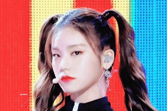 Đã tìm ra kiểu tóc kén chọn đến mức không phải nữ idol K-Pop nào cũng dám thử ảnh 6