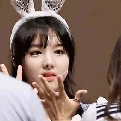 Nayeon (TWICE) debut đã lâu nhưng giờ fan mới biết cô sở hữu kỷ lục ngoại hình này ảnh 6