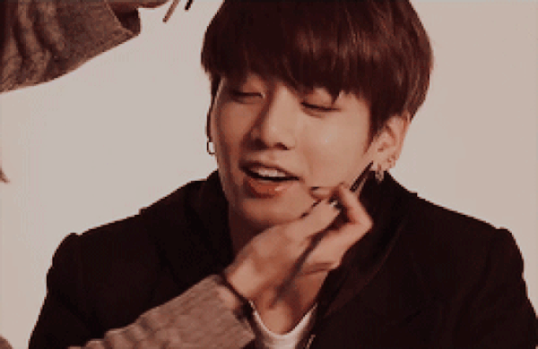 Fangirl thôi mơ làm stylist để tiếp cận idol sau khi nghe cảnh báo từ người trong cuộc ảnh 2