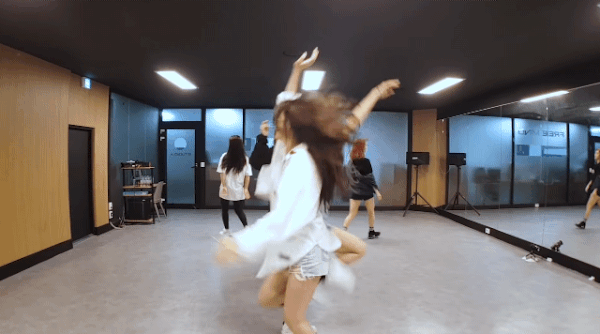 “Vũ đạo đồng hồ” chính là thước đo khả năng vũ đạo của các nhóm nhạc K-Pop ảnh 6