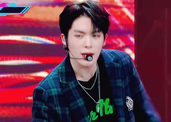 Nam idol K-Pop khiến netizen tranh cãi: Lột xác nhờ giảm cân hay đụng dao kéo? ảnh 7