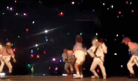 Đầu gối của idol K-Pop có bí quyết gì mà chịu được những động tác vũ đạo này? ảnh 10