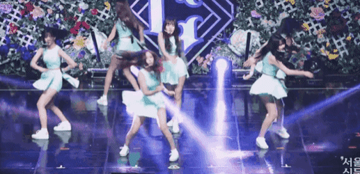 Đầu gối của idol K-Pop có bí quyết gì mà chịu được những động tác vũ đạo này? ảnh 5