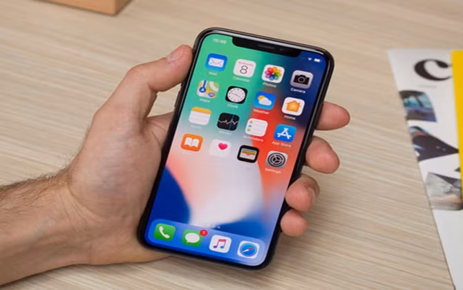 Chàng trai làm mất iPhone X ở Mỹ, 1 tháng sau thấy "dế yêu" được định vị ở... Sài Gòn