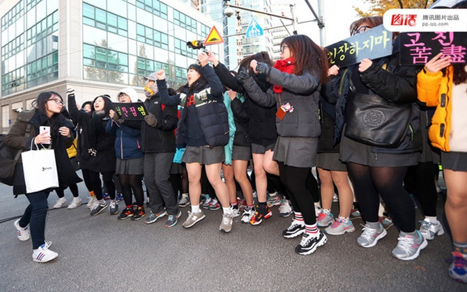 Nữ sinh Hàn Quốc chết trong nhà vệ sinh sau khi thi xong môn Ngữ văn trong kỳ thi Đại học