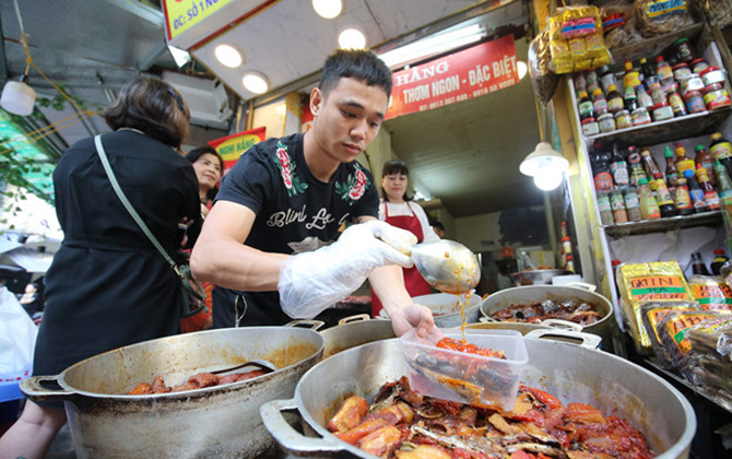 Khám phá "Cá kho phố cổ" của người Hà thành