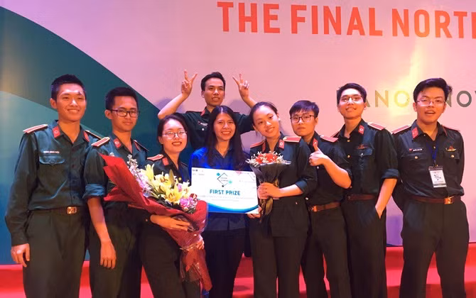 Sinh viên háo hức chờ đợi chung kết Olympic Tiếng Anh không chuyên toàn quốc 2018
