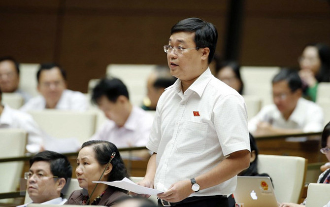 Tạo điều kiện tối đa cho sinh viên nghiên cứu khoa học