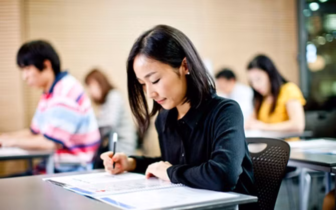Bản tin Thực tập - Học bổng - Du học số 1