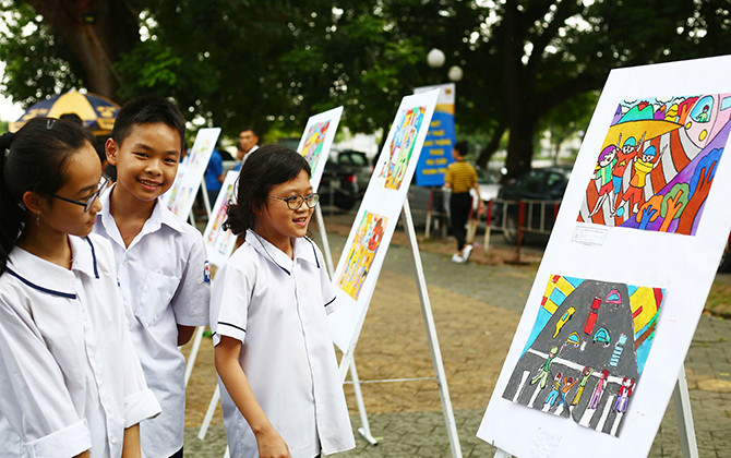 Sôi nổi Ngày hội Thanh niên với văn hóa giao thông tại Hải Phòng