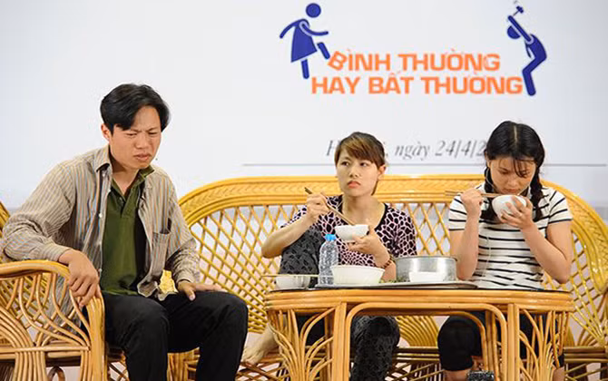 Sinh viên tham gia đối thoại về bình đẳng giới
