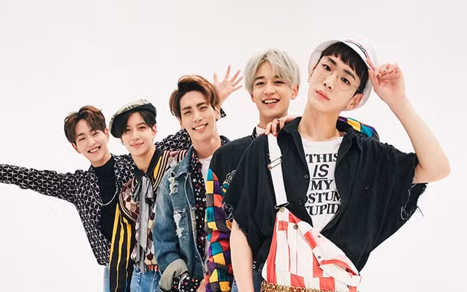 Thời gian trôi thật nhanh! Mới đó mà Jonghyun (SHINee) đã xa chúng ta được 1 năm rồi!