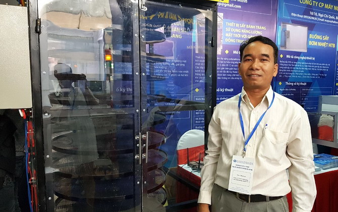Thầy giáo sáng tạo hệ thống sấy khô dựa vào hiệu ứng nhà kính