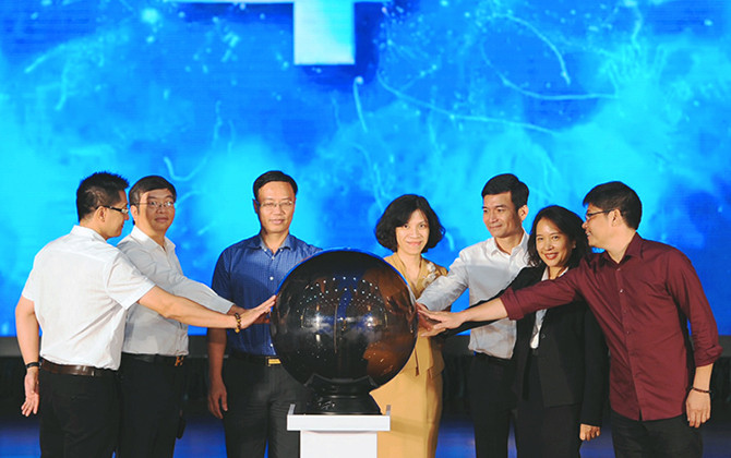 Sân chơi lớn - Thực trải nghiệm: Dành cho sinh viên