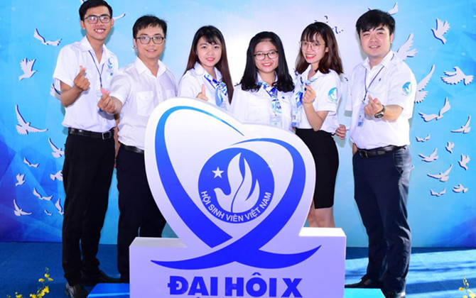 "Mưa" lời chúc của sinh viên gửi đến Đại hội Hội Sinh viên Việt Nam lần thứ X 