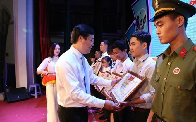 Lan tỏa những câu chuyện đẹp trong sinh viên