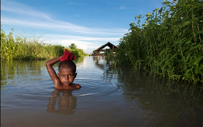 Thi ảnh với chủ đề "Tuổi trẻ cam kết ứng phó với biến đổi khí hậu"