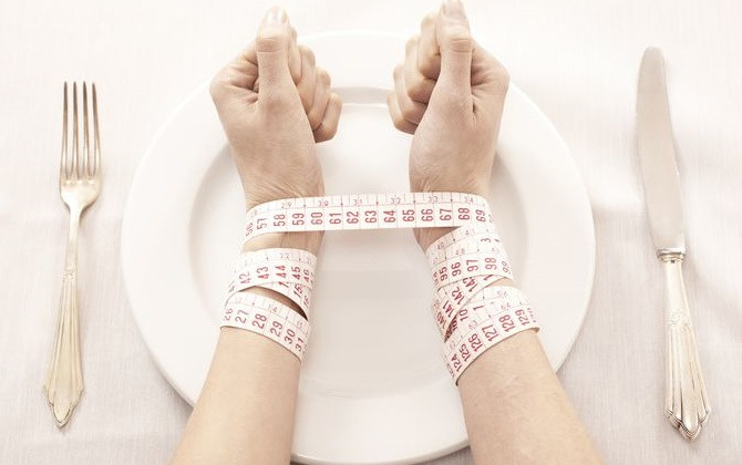 Những điều tuyệt đối không nên làm khi béo lên, dù bạn đang rất đau lòng!