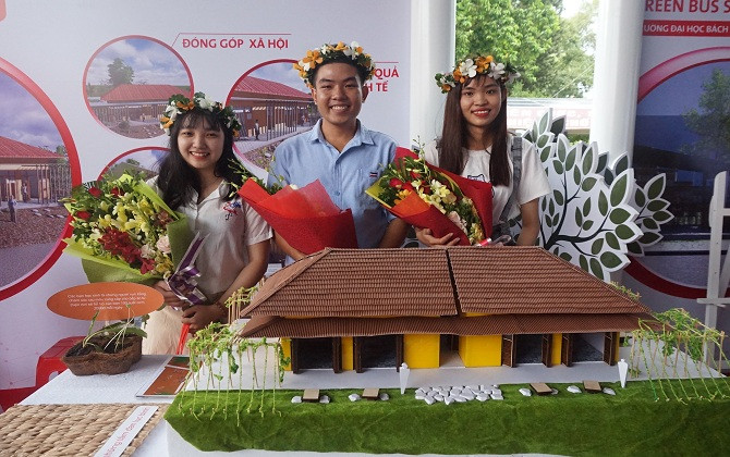 "Giấc mơ trưa" của Seen house