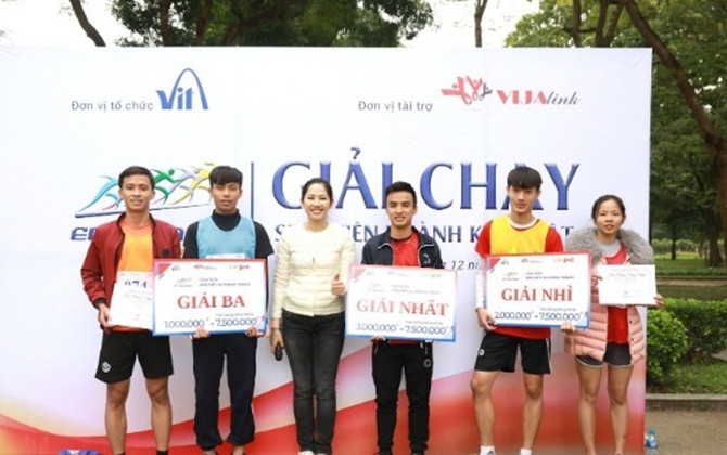 Giải chạy sinh viên ngành kỹ thuật En-running thành công tốt đẹp!