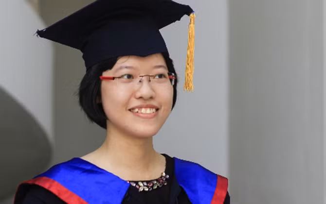 Nữ thủ khoa 2 năm liền là "Sinh viên 5 tốt"