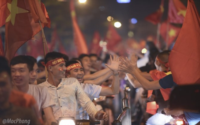 "Đi bão” thế nào để vừa an toàn vừa văn minh mà vẫn cuồng nhiệt