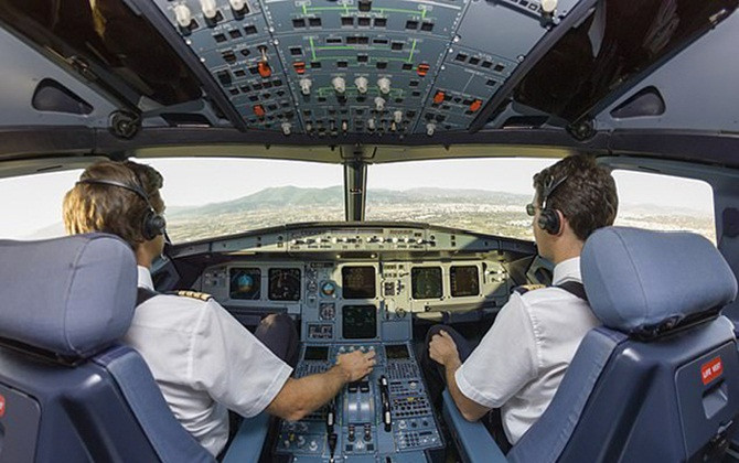 Phi công tiết lộ những bí mật động trời không phải lúc nào cũng dám nói với hành khách
