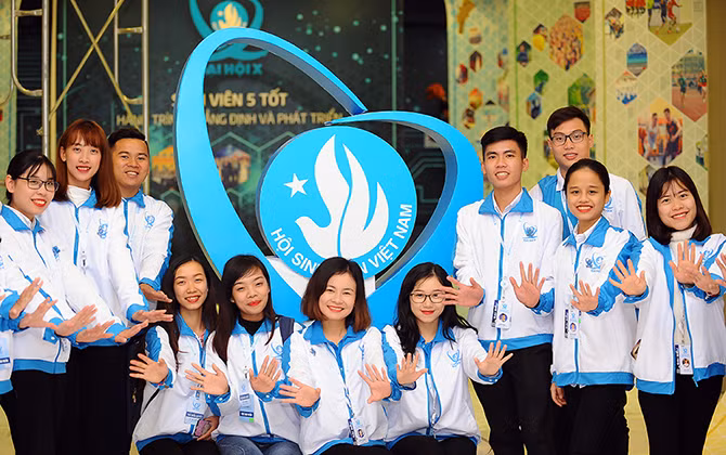 Đại hội đại biểu toàn quốc Hội sinh viên Việt Nam lần thứ X họp phiên đầu tiên