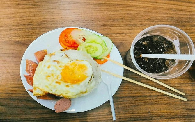 Gợi ý các món ăn trưa ngon và rẻ tại cửa hàng tiện lợi