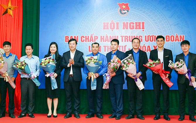 Bẩu bổ sung 3 Uỷ viên Thường vụ và 7 Uỷ viên BCH Trung ương Đoàn