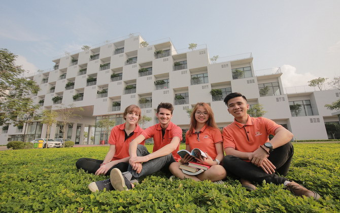 Trường ĐH FPT thành trường thứ 5 đạt kiểm định chất lượng theo tiêu chuẩn mới