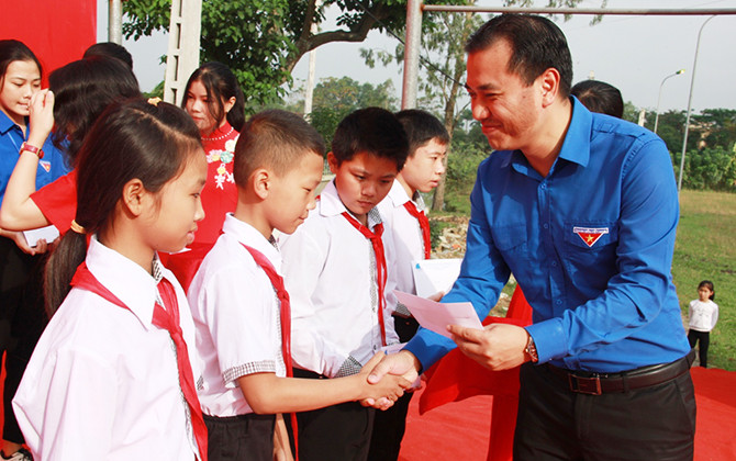 Hành trình Tôi yêu Tổ quốc tôi đến Nghệ An