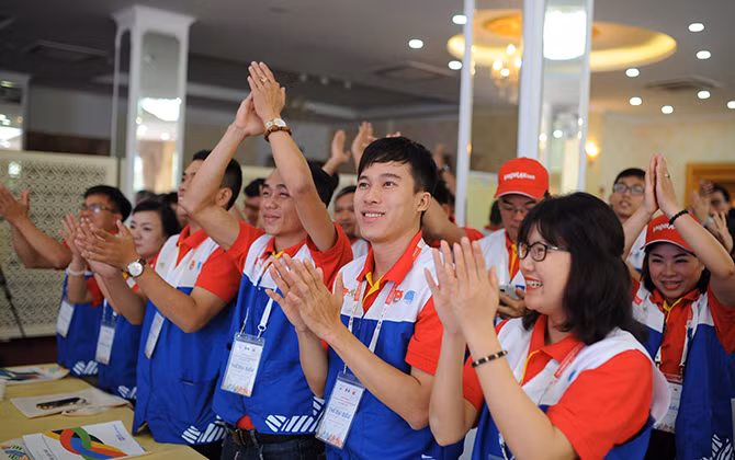Khai mạc Liên hoan các câu lạc bộ, đội, nhóm tình nguyện