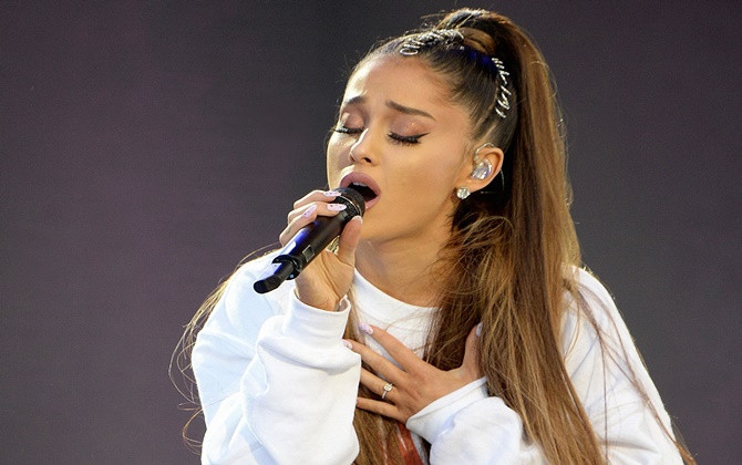 Ariana Grande và Manchester: Vết sẹo mỗi lần chạm đến lại âm ỉ đau
