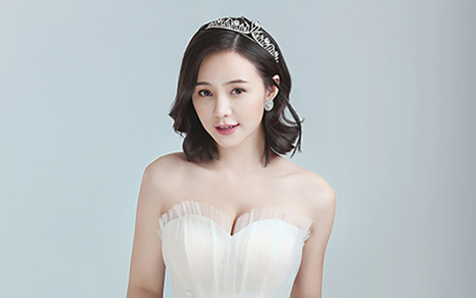 JULIA ra mắt BST váy cưới 2019 giúp cô dâu tỏa sáng trong ngày trọng đại