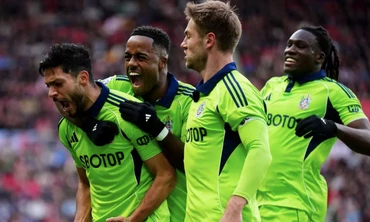 HIGHLIGHTS Sunderland 1-3 Fulham: Gục ngã trên sân nhà