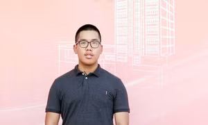 Hai tân sinh viên tài năng chọn Công nghệ thông tin để theo đuổi đam mê