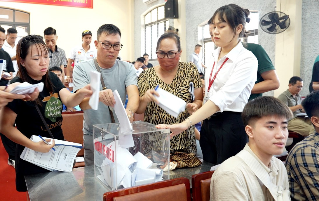 Hưng Yên đấu giá thành công 33 lô đất, chênh hơn 100 tỷ đồng so với giá khởi điểm