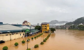 Mưa lũ tràn vào Cao bằng, gây ngập lụt cục bộ. 